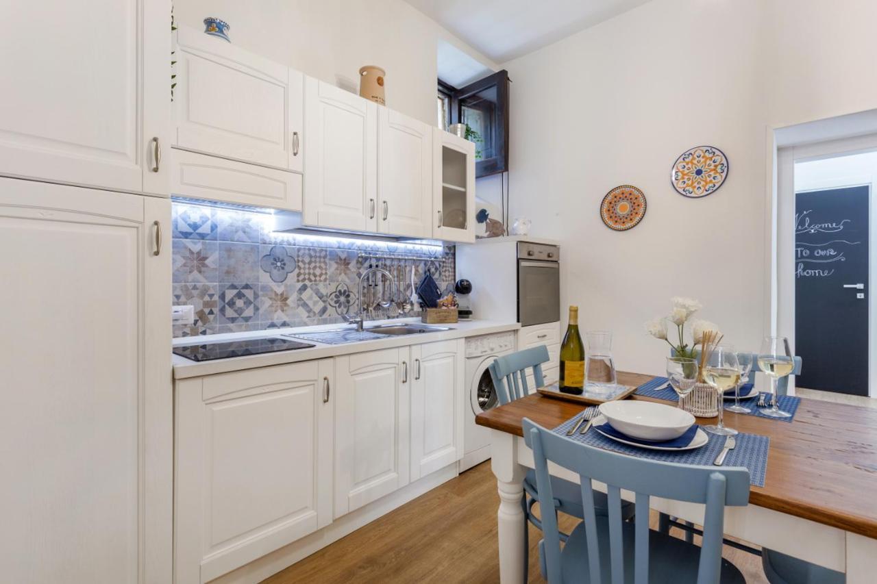 Casa Nagale- Una Suite Di Charme Nel Cuore Di Ortigia A 50 Mt Dal Mare Syracuse Exterior foto