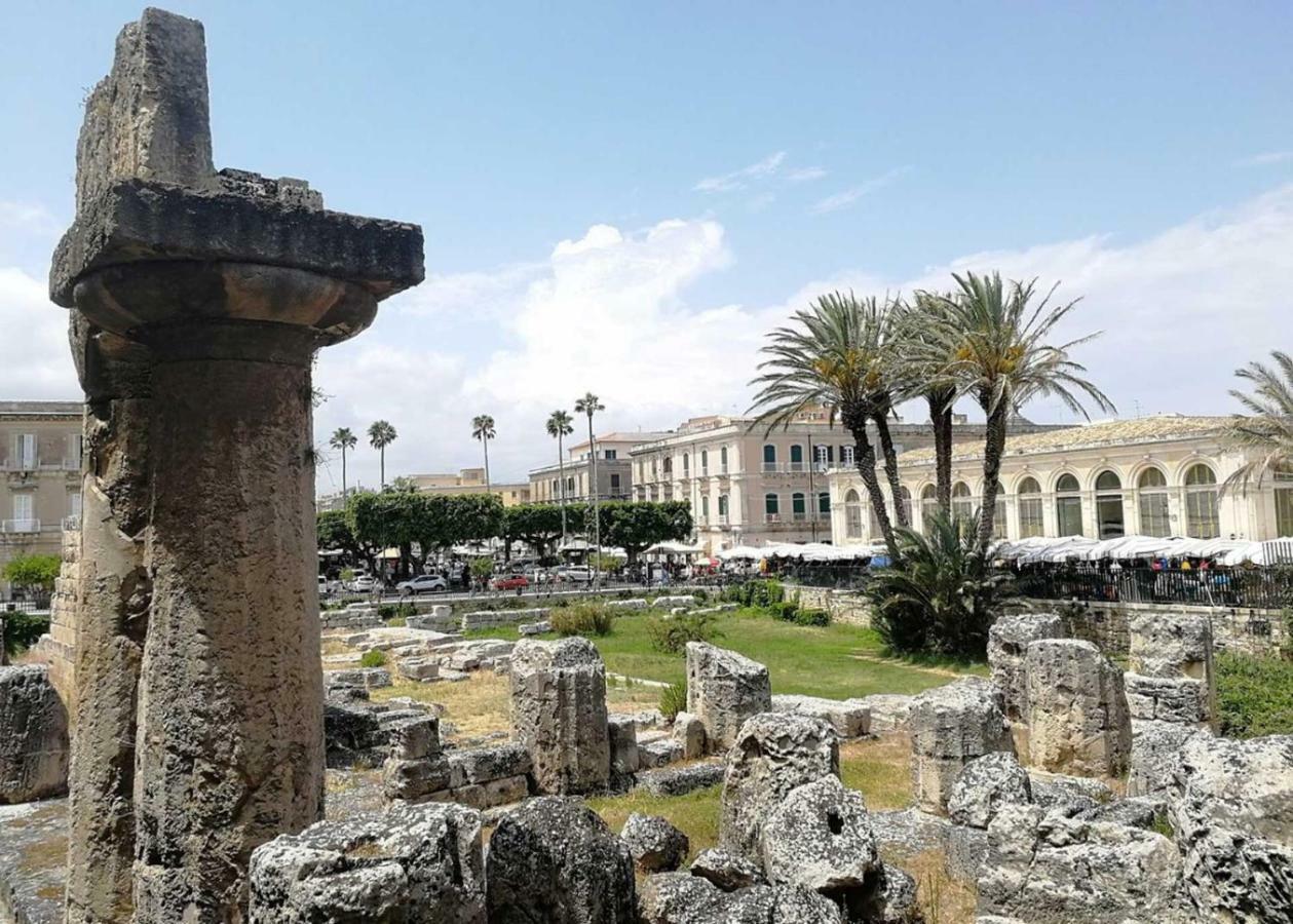 Casa Nagale- Una Suite Di Charme Nel Cuore Di Ortigia A 50 Mt Dal Mare Syracuse Exterior foto